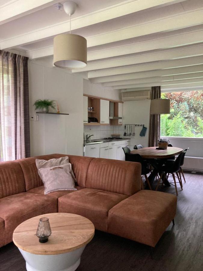 La Casa De Gasselte, Een Gezellig Ruim Huis In Drenthe Pal Naast Het Bos Εξωτερικό φωτογραφία